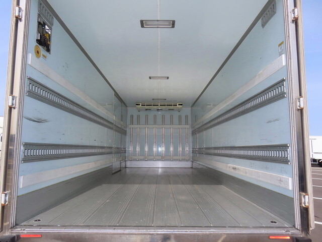 日野レンジャー冷凍車（冷蔵車）中型（4t）[写真33]