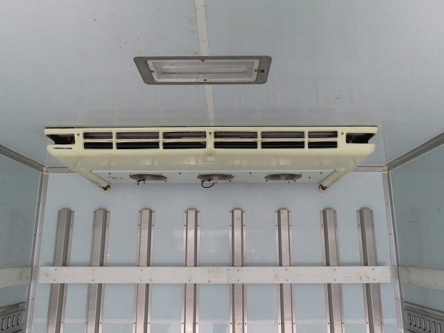 日野レンジャー冷凍車（冷蔵車）中型（4t）[写真34]