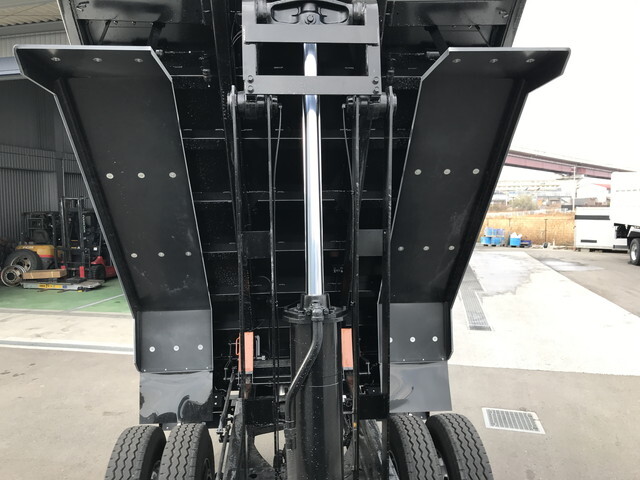 三菱ふそうその他の車種ダンプ大型（10t）[写真34]