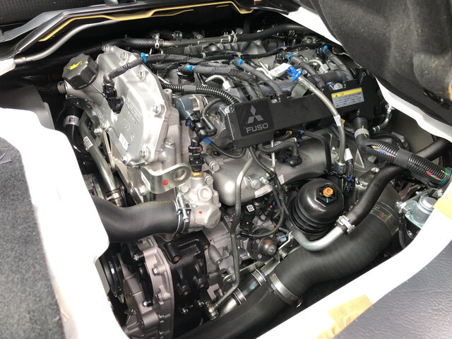 三菱ふそうキャンターダブルキャブ（Wキャブ）小型（2t・3t）[写真20]