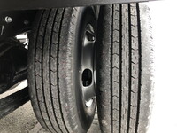 三菱ふそうキャンターダブルキャブ（Wキャブ）小型（2t・3t）[写真31]