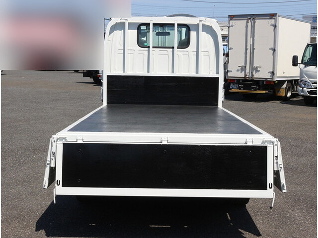 いすゞエルフ平ボディ小型（2t・3t）[写真12]