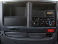 いすゞエルフ平ボディ小型（2t・3t）[写真23]