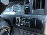 いすゞエルフ平ボディ小型（2t・3t）[写真25]