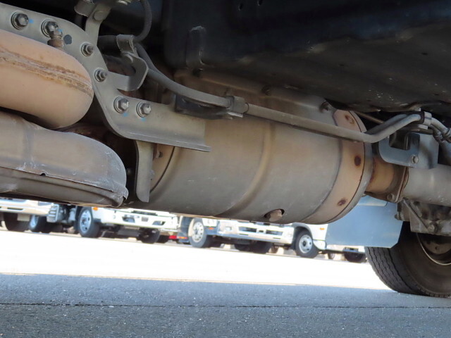 日野レンジャー冷凍車（冷蔵車）中型（4t）[写真12]