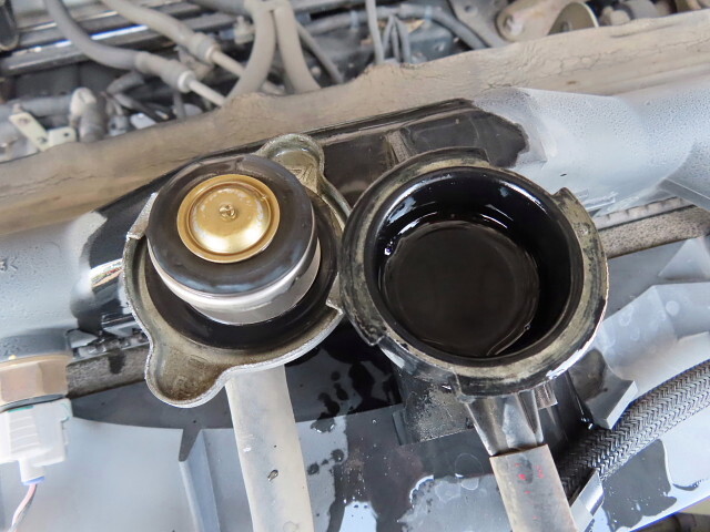 日野レンジャー冷凍車（冷蔵車）中型（4t）[写真16]