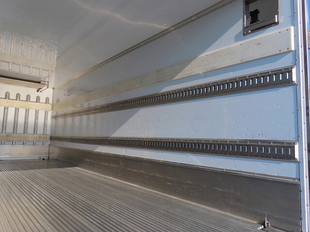 日野レンジャー冷凍車（冷蔵車）中型（4t）[写真27]