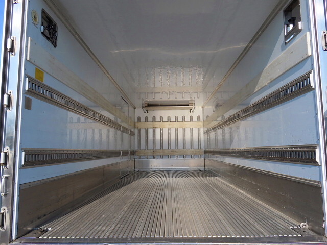 日野レンジャー冷凍車（冷蔵車）中型（4t）[写真30]