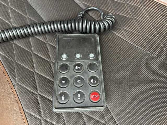 日野プロフィアトレーラーヘッド（トラクターヘッド）大型（10t）[写真28]