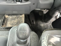 いすゞフォワードコンテナ専用車中型（4t）[写真13]