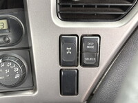 UDトラックスクオントレーラーヘッド（トラクターヘッド）大型（10t）[写真28]