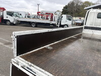 日野デュトロ平ボディ小型（2t・3t）[写真11]