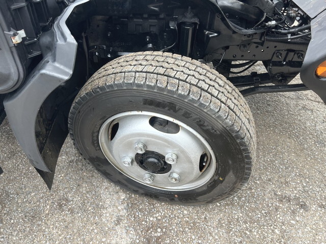 日野デュトロ平ボディ小型（2t・3t）[写真17]