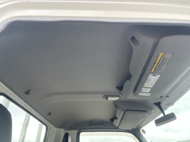 日野デュトロ平ボディ小型（2t・3t）[写真31]