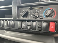 日野デュトロ平ボディ小型（2t・3t）[写真36]