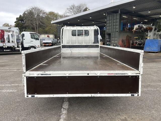 日野デュトロ平ボディ小型（2t・3t）[写真09]