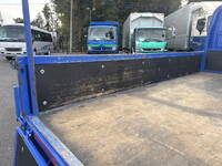 いすゞエルフ平ボディ小型（2t・3t）[写真12]