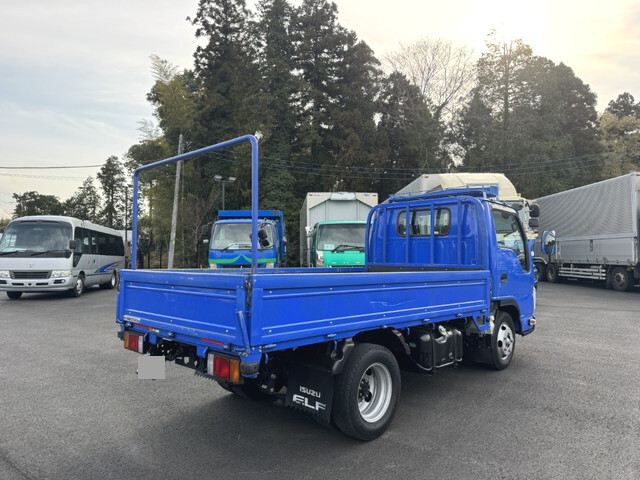 いすゞエルフ平ボディ小型（2t・3t）[写真02]