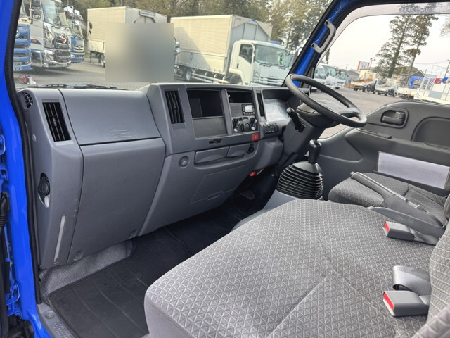 いすゞエルフ平ボディ小型（2t・3t）[写真22]