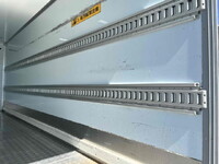 いすゞエルフパネルバン小型（2t・3t）[写真11]