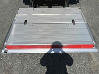 いすゞエルフパネルバン小型（2t・3t）[写真19]