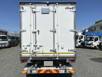 いすゞエルフパネルバン小型（2t・3t）[写真06]