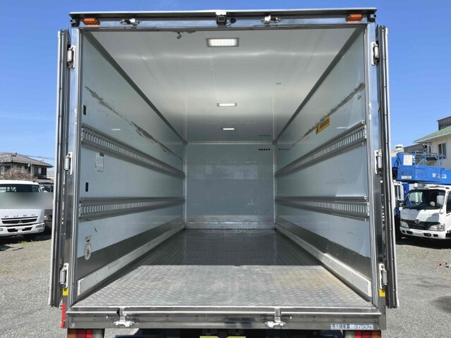 いすゞエルフパネルバン小型（2t・3t）[写真07]