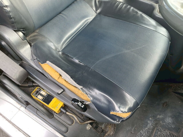 三菱ふそうファイターコンテナ専用車中型（4t）[写真16]