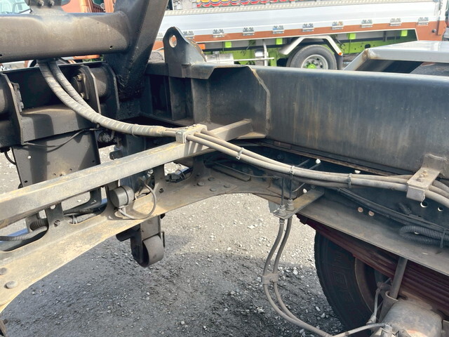 三菱ふそうファイターコンテナ専用車中型（4t）[写真35]