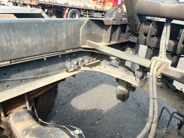 三菱ふそうファイターコンテナ専用車中型（4t）[写真37]