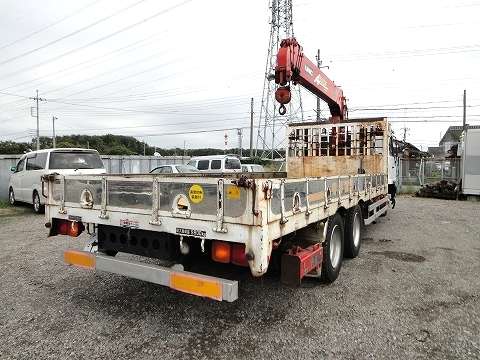 UDトラックスコンドルクレーン6段増トン（6t・8t）[写真02]