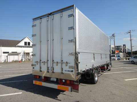 三菱ふそうファイターアルミウイング中型（4t）[写真02]