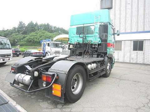 日野プロフィアトレーラーヘッド（トラクターヘッド）大型（10t）[写真02]