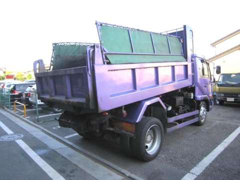 UDトラックスコンドルダンプ増トン（6t・8t）[写真02]