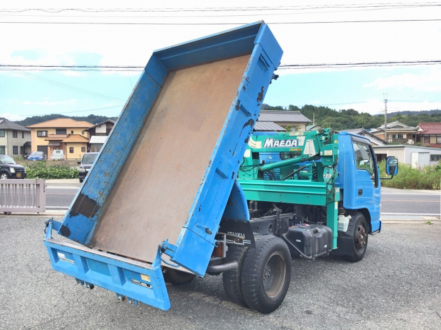 いすゞエルフダンプ・クレーン付小型（2t・3t）[写真02]