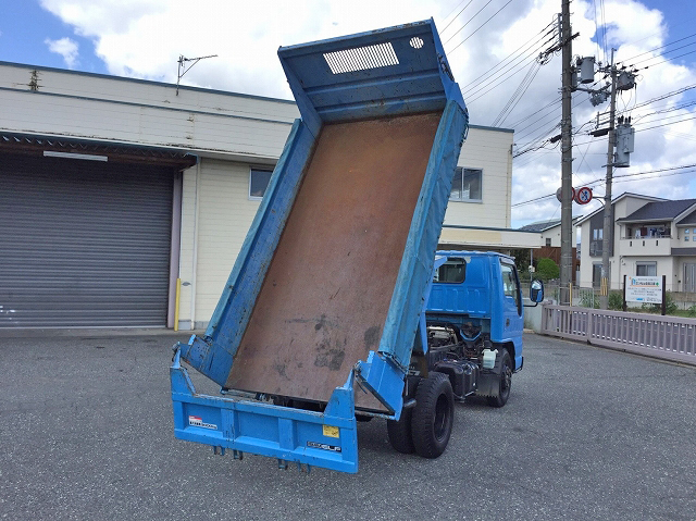 いすゞエルフダンプ小型（2t・3t）[写真02]