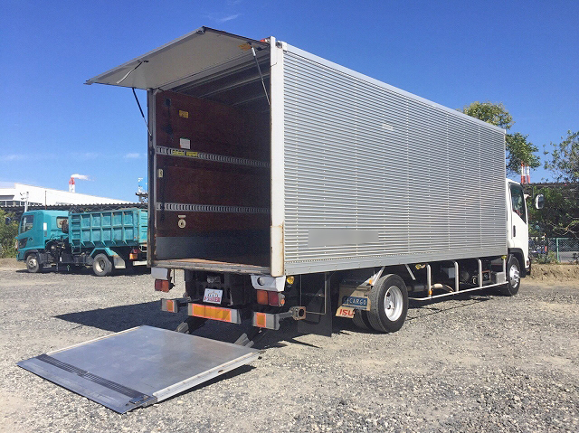 いすゞフォワードアルミバン中型（4t）[写真02]