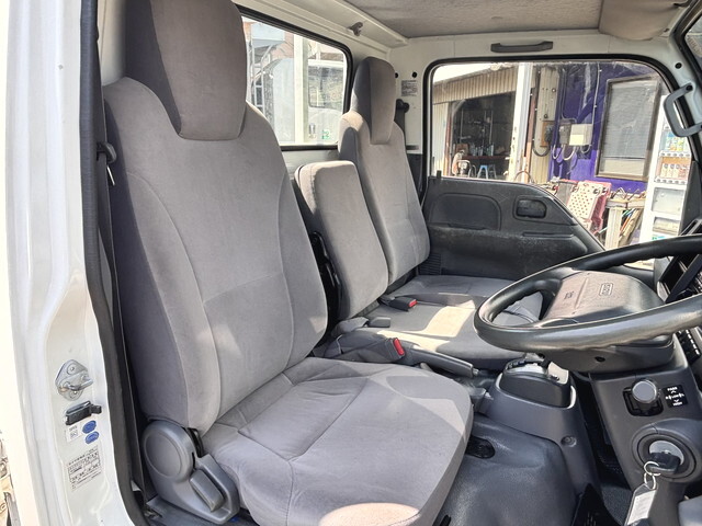 いすゞエルフ平ボディ小型（2t・3t）[写真30]