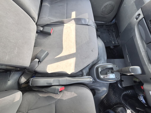 いすゞエルフ平ボディ小型（2t・3t）[写真35]