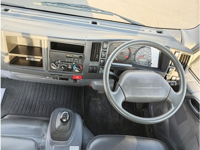 いすゞエルフ平ボディ小型（2t・3t）[写真22]