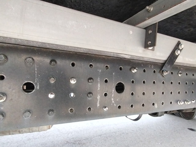 三菱ふそうキャンター冷凍車（冷蔵車）小型（2t・3t）[写真11]