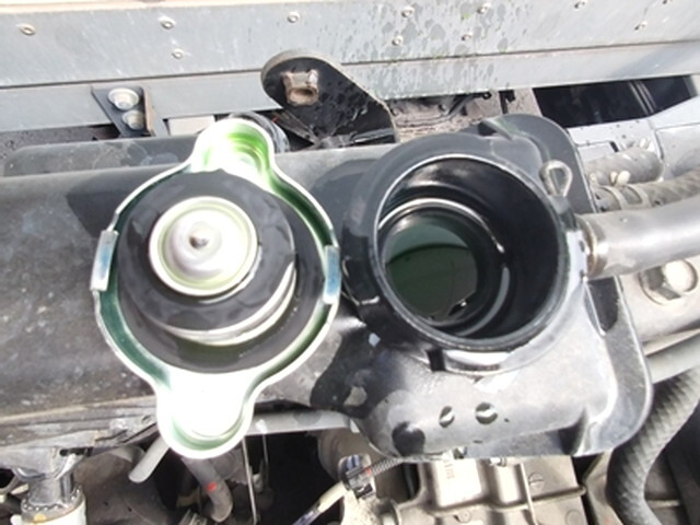 三菱ふそうキャンター冷凍車（冷蔵車）小型（2t・3t）[写真22]