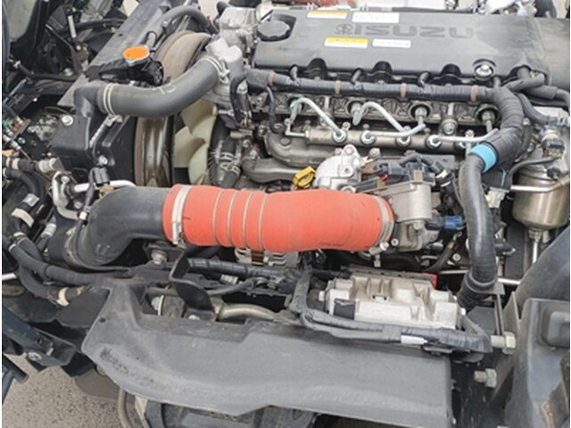 いすゞエルフセーフティローダー小型（2t・3t）[写真18]