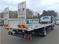 いすゞエルフセーフティローダー小型（2t・3t）[写真02]