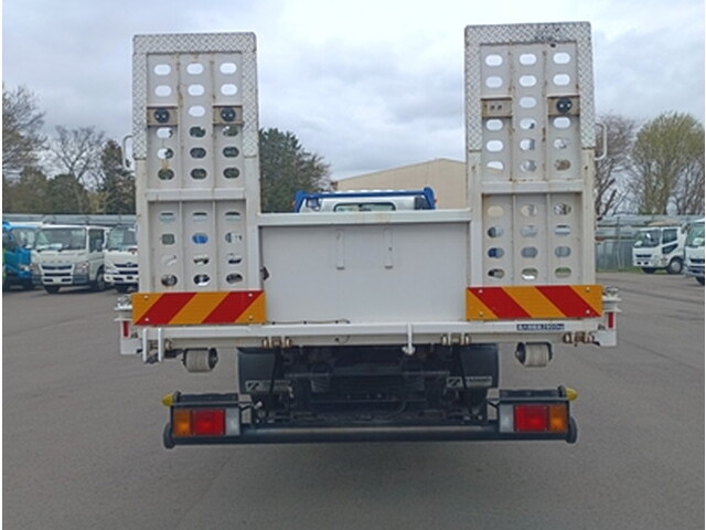 いすゞエルフセーフティローダー小型（2t・3t）[写真07]