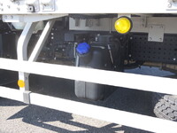 いすゞフォワードアルミウイング中型（4t）[写真21]