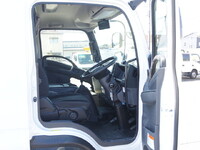 いすゞフォワードアルミウイング中型（4t）[写真38]