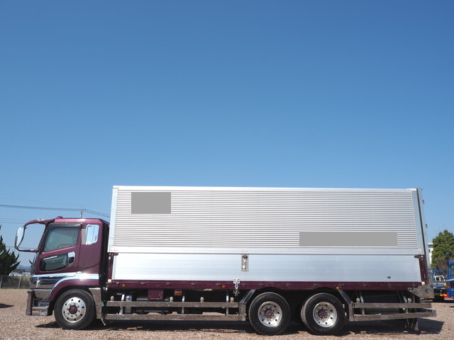 三菱ふそうスーパーグレートアルミウイング大型（10t）[写真03]