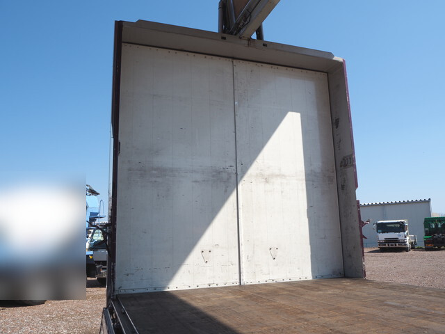 三菱ふそうスーパーグレートアルミウイング大型（10t）[写真07]