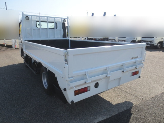 三菱ふそうキャンター平ボディ小型（2t・3t）[写真04]
